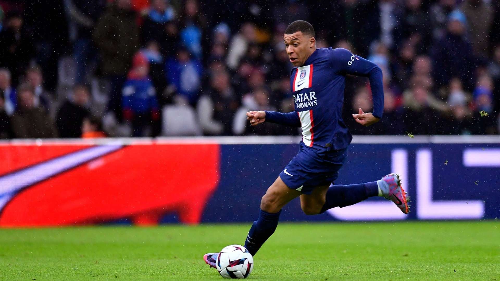 他对年轻球 他对年轻球