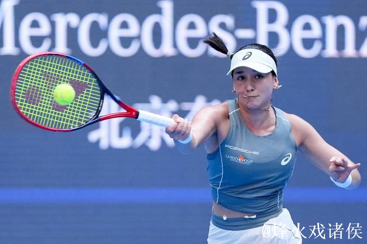 高芙2-1逆转本西奇豪取中网九连胜 晋级女单八强